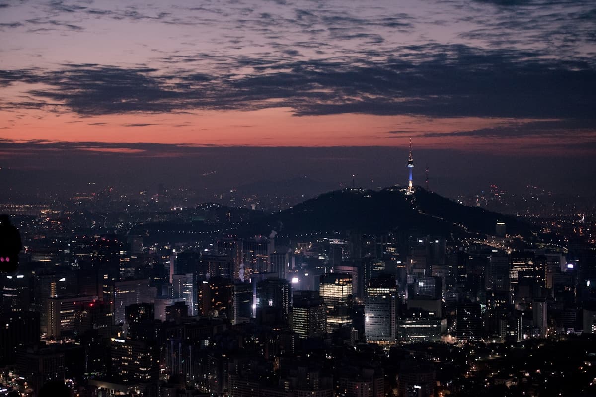 You Can Now Trade Samsung and Hyundai as Perpetual Futures on DeFi